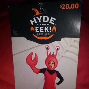 Halloween costumes of a crab.